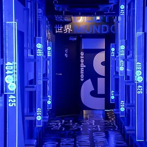 Hostel Esports E-zone 電脳空間