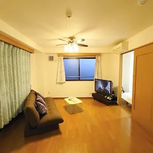 3* Aparthotel Honeys Elevator , Wash Machine, Huge Closet Space, Private Bathroom, Walk To Skytree In 10 Minutes